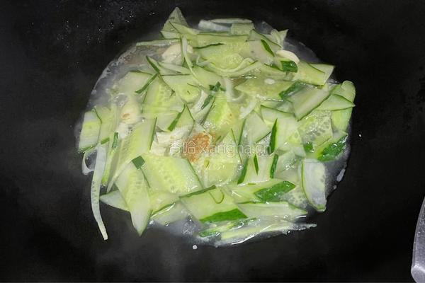清汤黄瓜菇的做法图解8