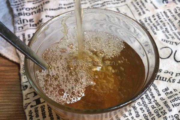 麦冬金银花枸杞茶的做法图解7