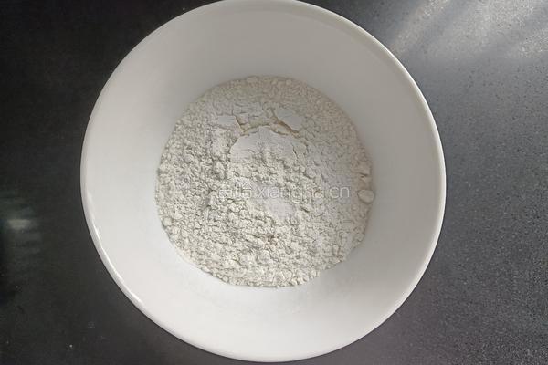 超级快手的面片汤 的做法图解3