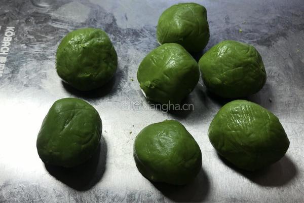紫薯斓香蛋黄酥-神奇的面粉的做法图解9