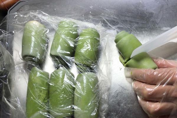 紫薯斓香蛋黄酥-神奇的面粉的做法图解15