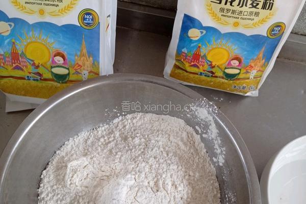 家常猪耳朵饼的做法图解2