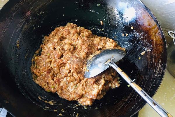 韭薹大肉水饺的做法图解8