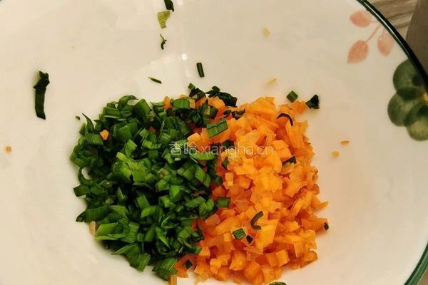 胡萝卜鸡蛋饼的做法图解8