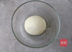 胡萝卜香菇肉馅饺子的做法图解2