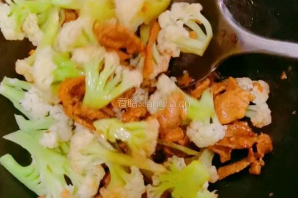 菜花炒肉的做法图解14