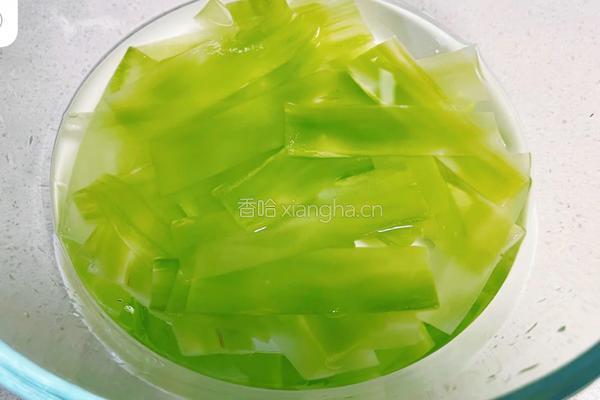 凉拌莴笋的做法图解6