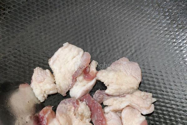莴笋炒五花肉的做法图解4