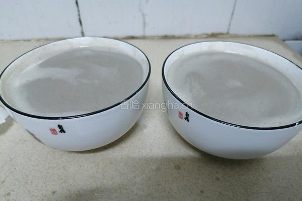 黑豆红枣豆浆的做法图解4