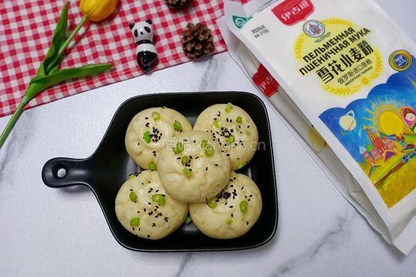 芹菜鲜肉生煎包