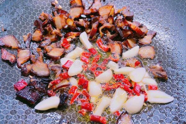 四季豆炒腊肉的做法图解8