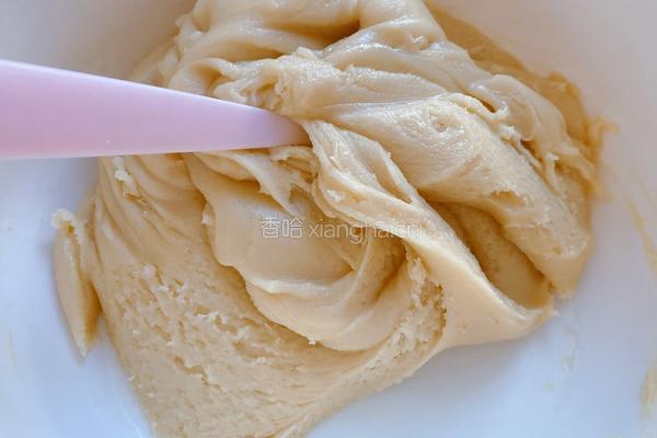 蛋黄豆沙馅月饼+五仁月饼的做法图解6
