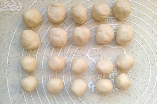 老婆饼（绿豆馅）的做法图解8