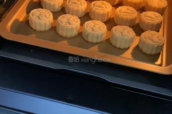 酥皮五仁月饼的做法图解9