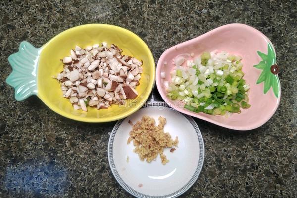 自制香菇鲜肉小笼包的做法图解9