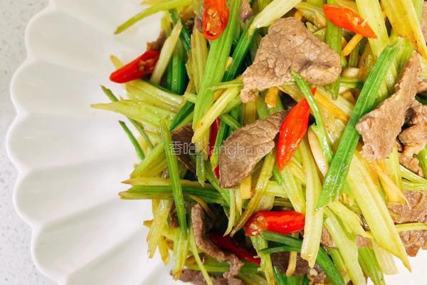 西芹炒牛肉（减肥版）的做法图解8