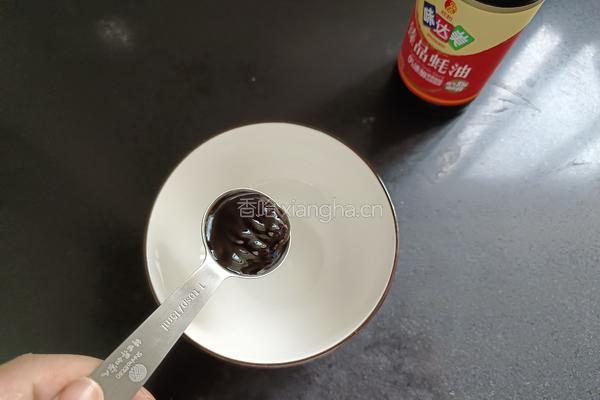 不加一滴水的酱焖鸭腿的做法图解5