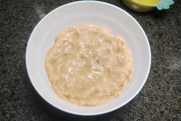 自制蛋黄莲蓉蛋月烧月饼的做法图解11