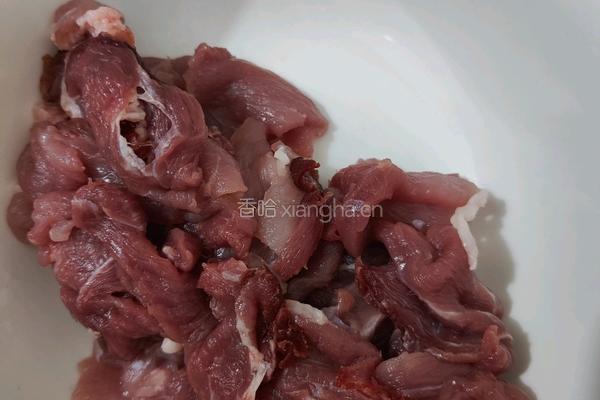 水煮肉片的做法图解1