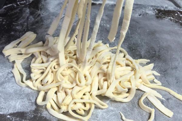 肉丝玉米汤面的做法图解10