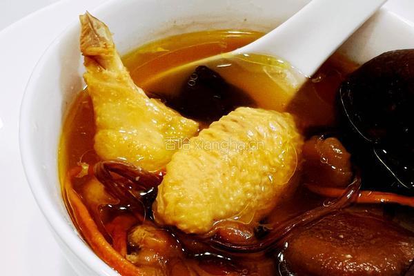 菌菇鸡汤的做法图解6