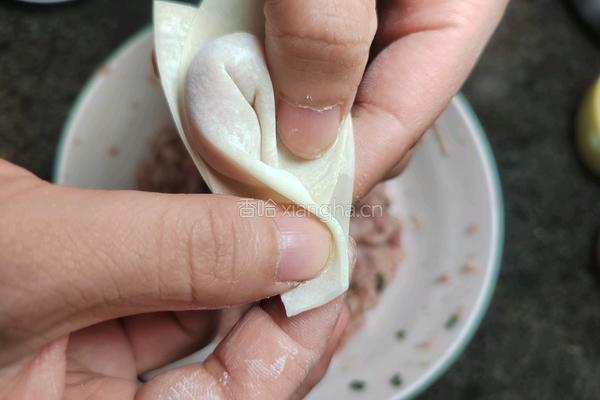 自制红油抄手的做法图解12