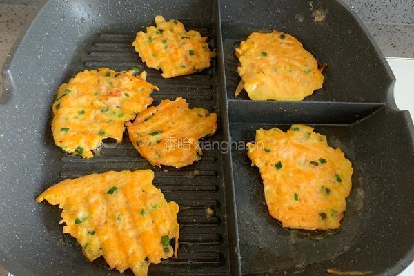 番薯虾仁烙饼的做法图解7