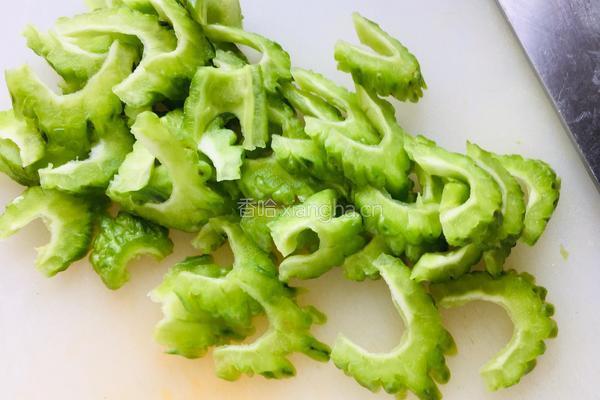 清炒山药的做法图解1