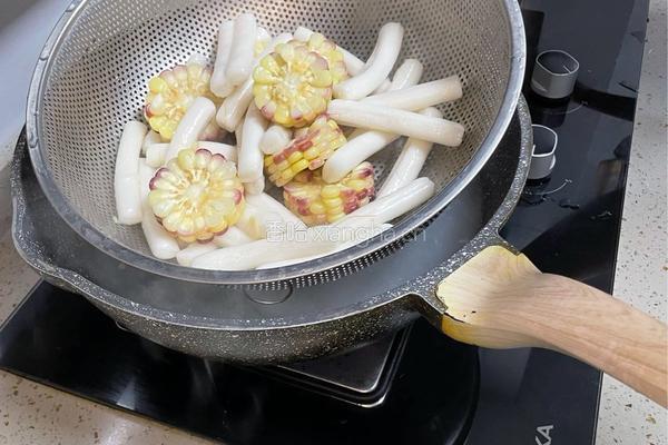 干锅翅中虾?的做法图解4