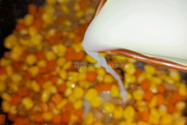 肉末炒玉米胡萝卜的做法图解9