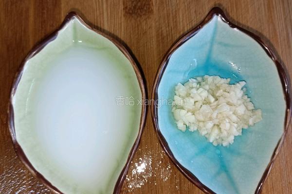 蒜蓉西兰花的做法图解2