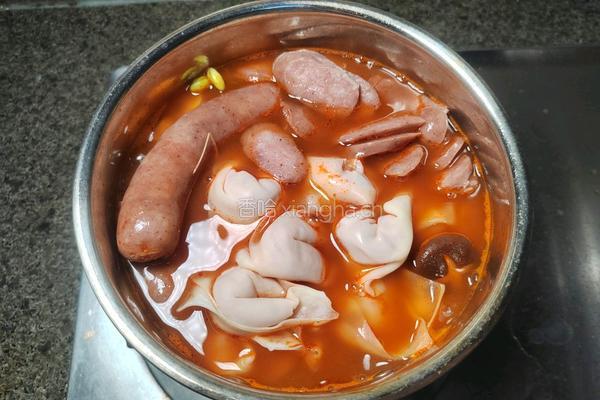 一人锅清汤火锅☛呷哺呷哺新疆番茄汤底的做法图解6