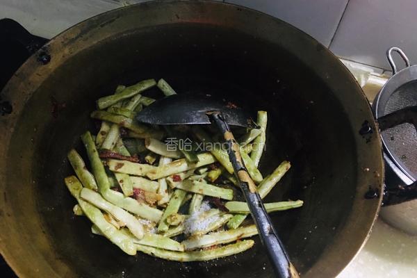素版干煸四季豆的做法图解7