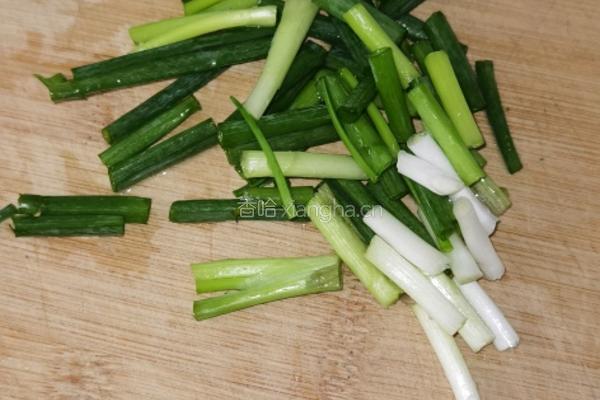 呷哺番茄酱炒年糕的做法图解4