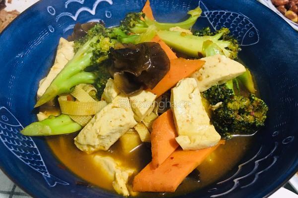 呷哺泰式冬阴功汤底冒菜的做法图解6