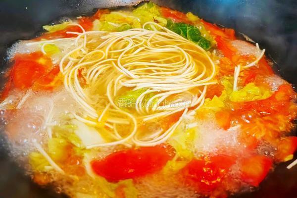 鲜蔬鸡蛋面的做法图解5