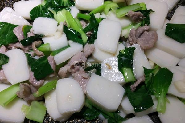 鸡蛋外婆菜炒年糕的做法图解9