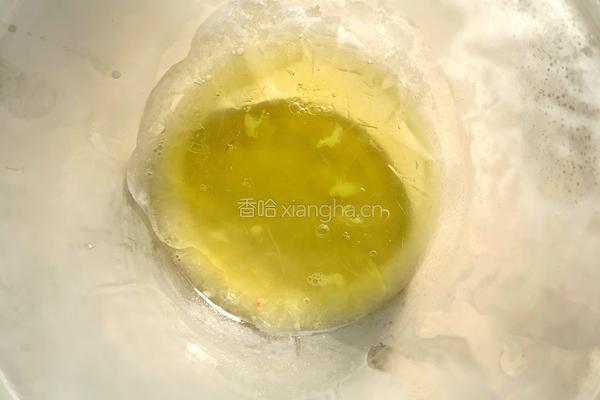 经典6寸戚风蛋糕的做法图解6