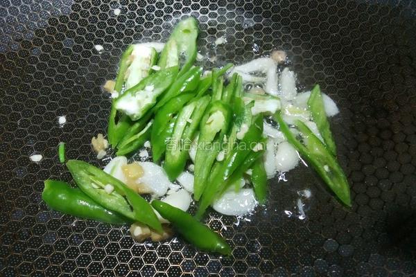 芹菜鸡蛋干的做法图解4