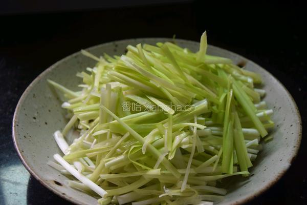 韭黄炒蛋的做法图解4