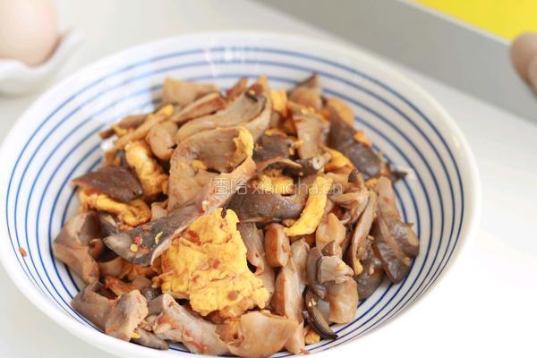 香辣蘑菇炒鸡蛋的做法图解11