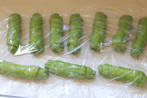 菠菜香肠小面包的做法图解11
