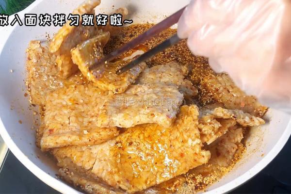 米饭辣块的做法图解6