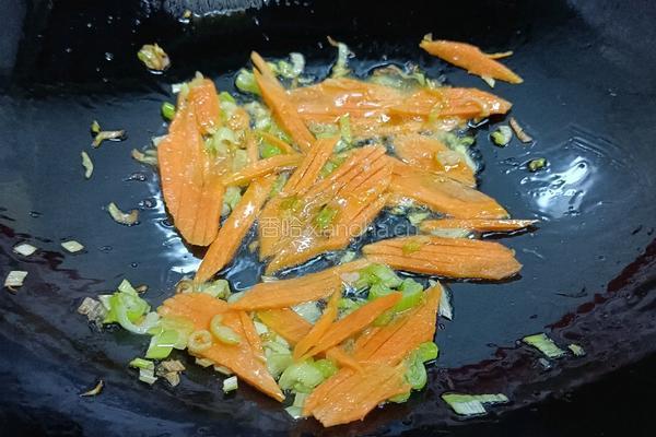 菌菇蛋花汤的做法图解3