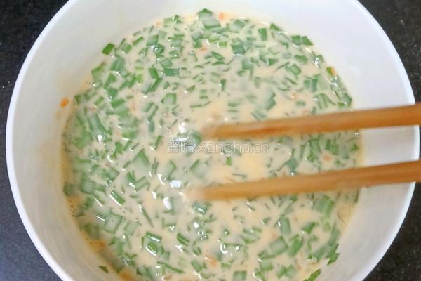 韭菜胡萝卜鸡蛋饼的做法图解8
