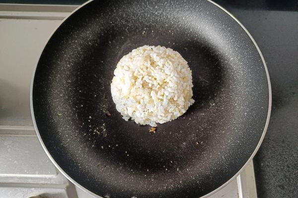 三文鱼蛋包饭的做法图解3