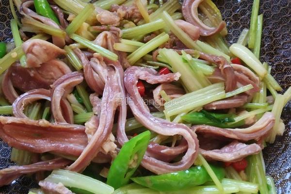 芹菜炒肚丝的做法图解10