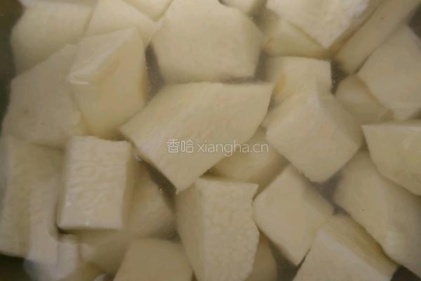 山药炖鸡汤的做法图解3