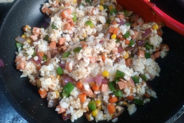 八宝蛋炒饭的做法图解11
