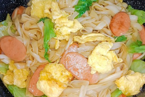 鸡蛋火腿炒河粉的做法图解10
